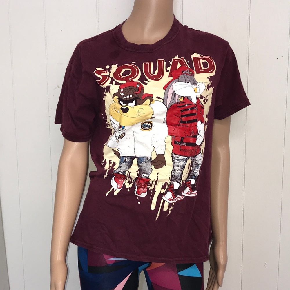 Looney Tunes squad T-shirt size YOUTH XL? - Picture 1 of 7